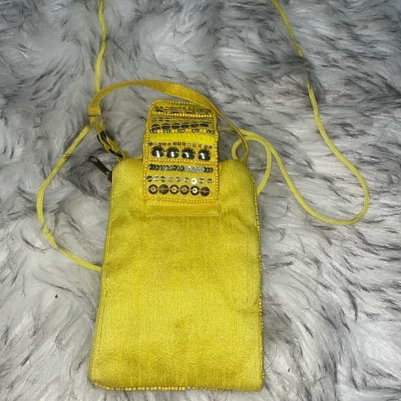 Beaded phone bag crossbody Yellow pouch travel bag vacation bag summer bag - Picture 3 of 16